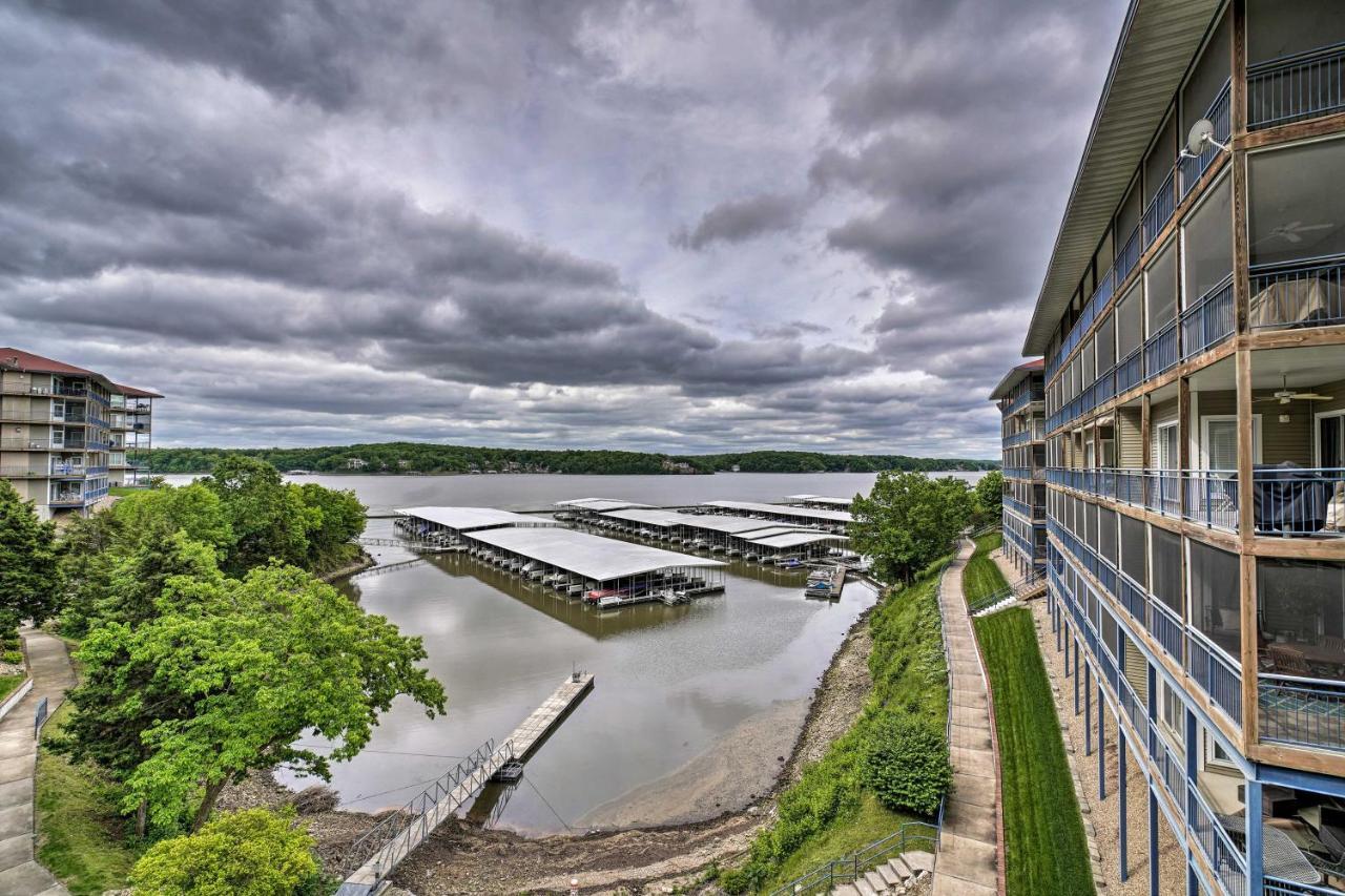 Waterfront Lake Ozark Condo With Deck And Pools Zewnętrze zdjęcie