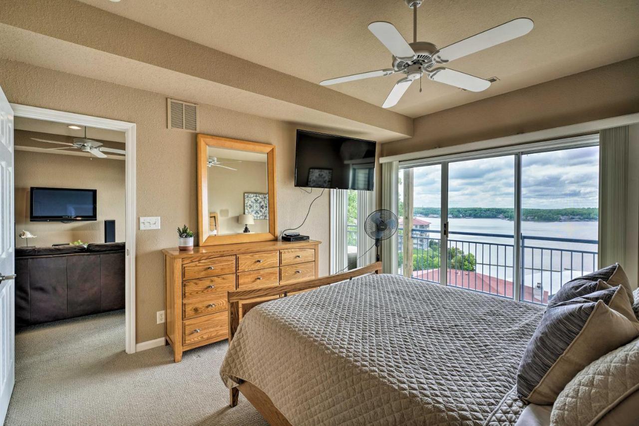 Waterfront Lake Ozark Condo With Deck And Pools Zewnętrze zdjęcie