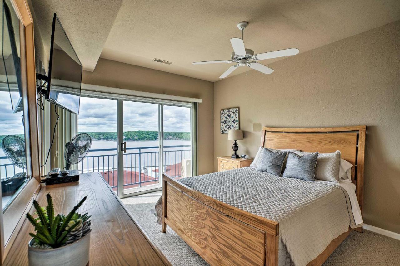 Waterfront Lake Ozark Condo With Deck And Pools Zewnętrze zdjęcie